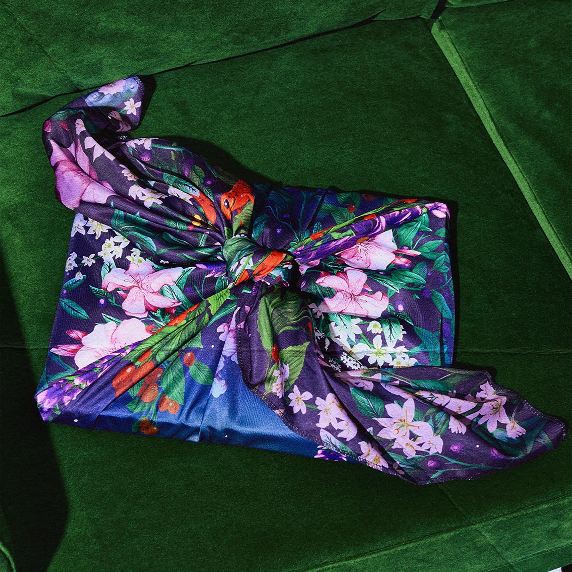 Wicked Plants Knot Wrap