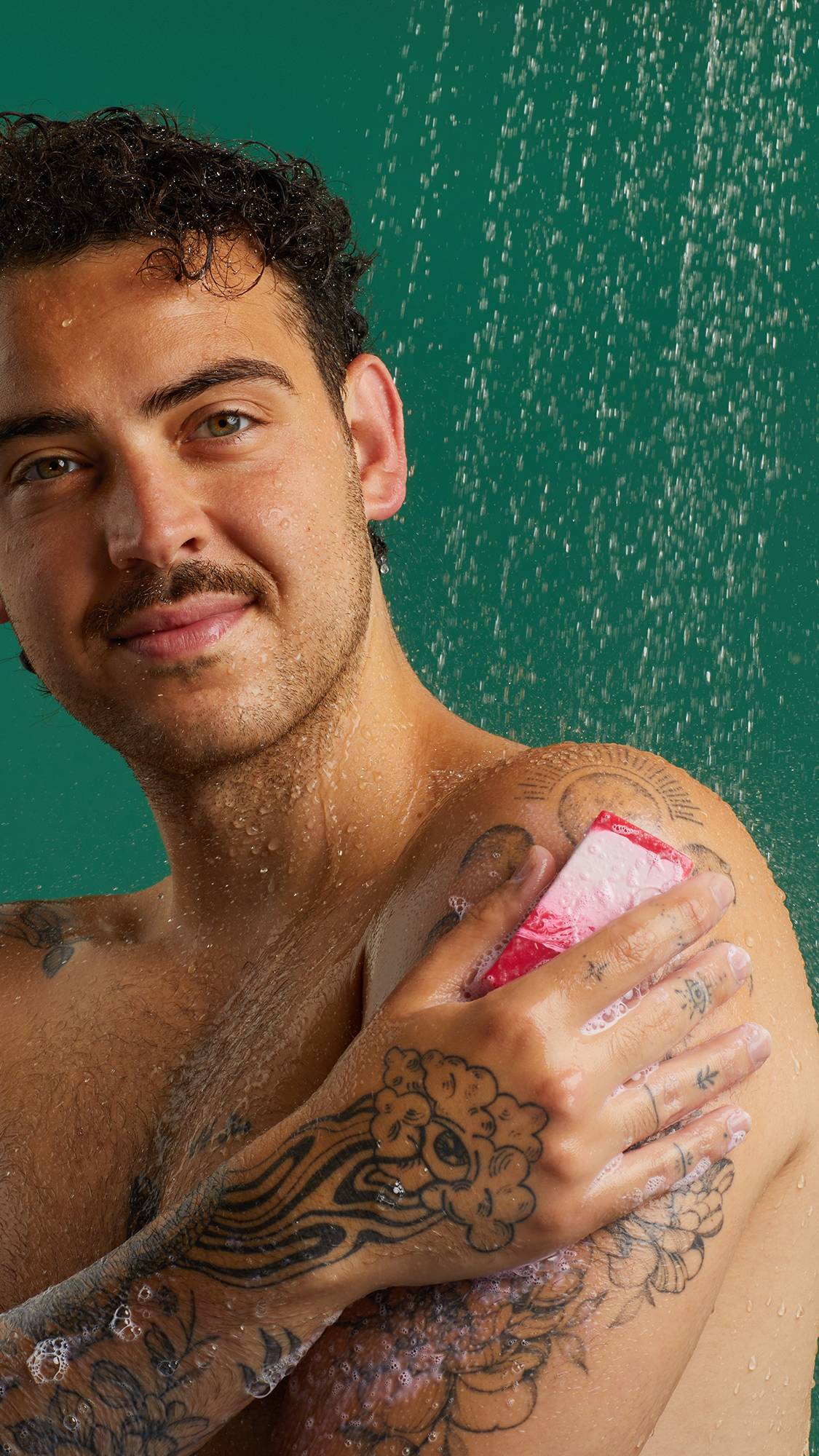 placing the Comforter Soup on his shoulder