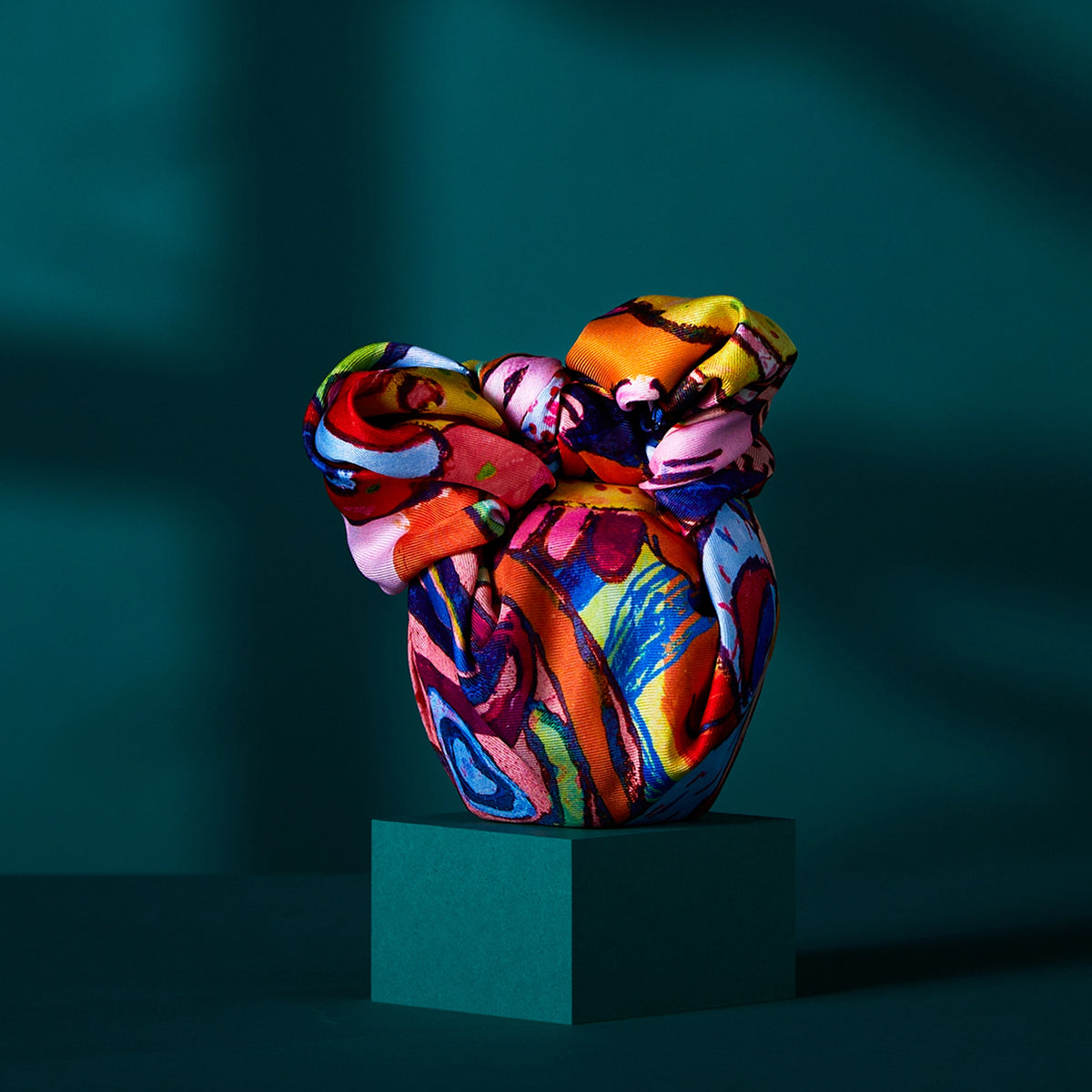 Mischief Makers Knot Wrap