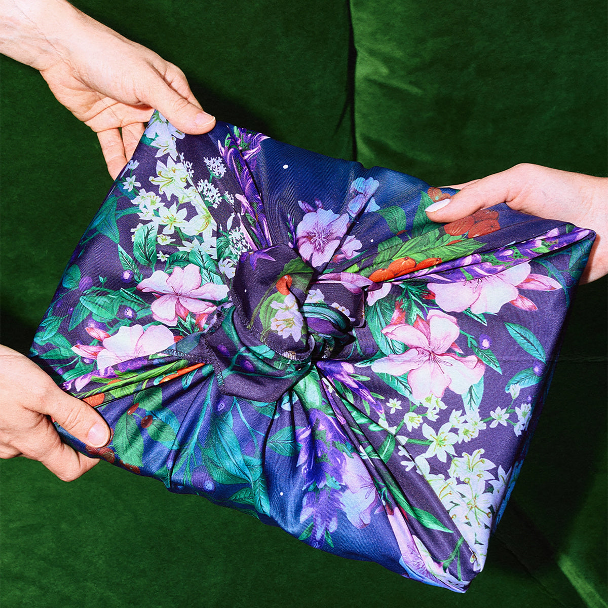 Wicked Plants Knot Wrap